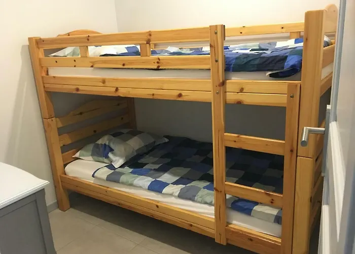 Maxime 4 Pieces * 圣马克西姆