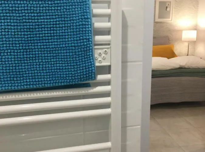 Maxime 4 Pieces Apartment