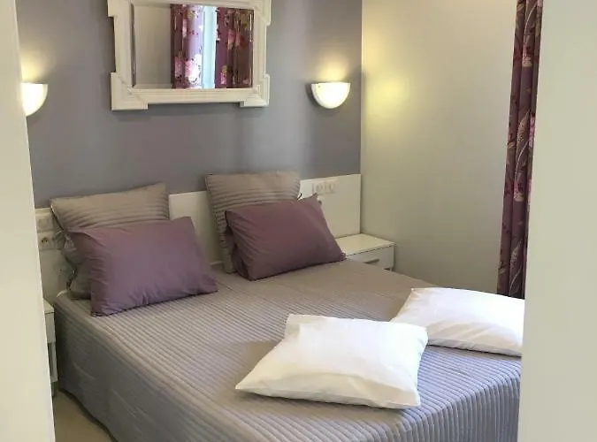 Maxime 4 Pieces Sainte-Maxime